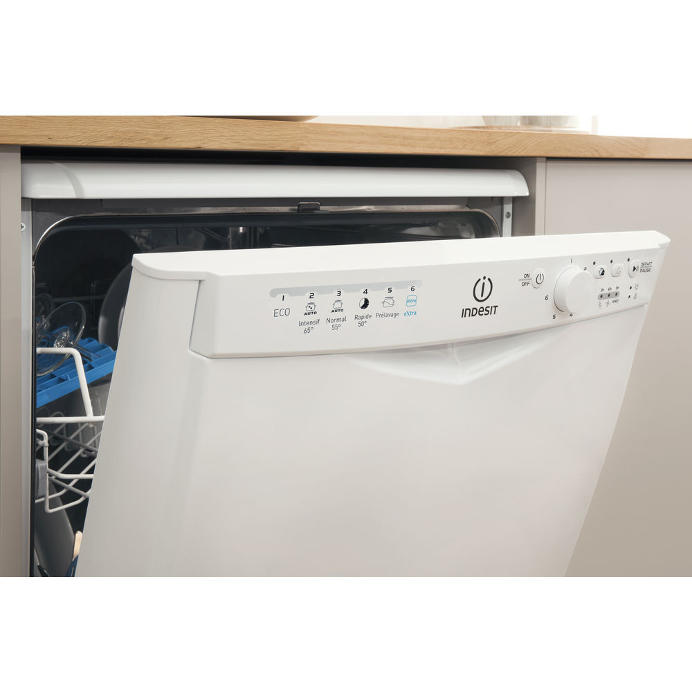 Indesit DFG 26B10 купить в Москве посудомоечную машину по низкой цене с  доставкой по акции